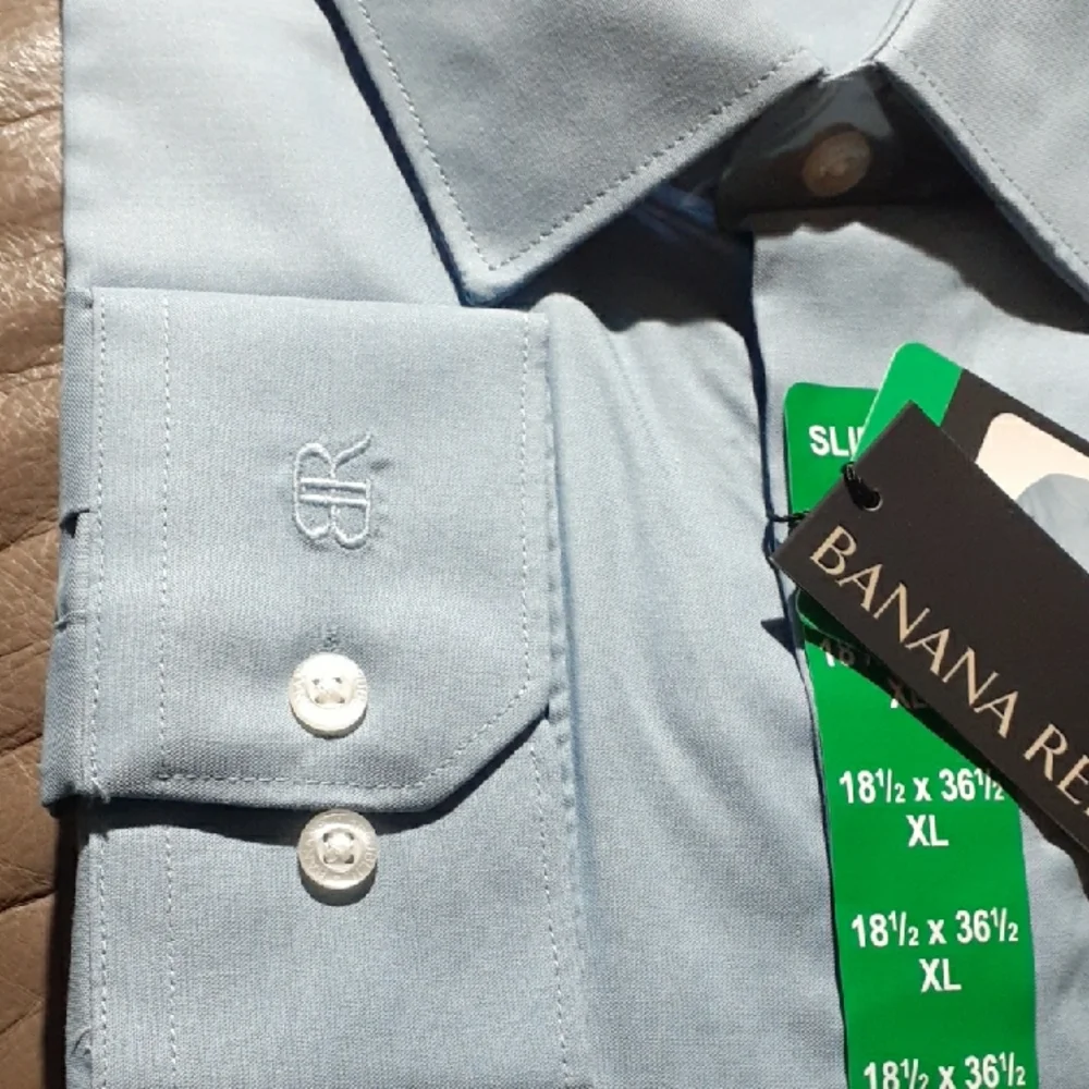 NWT Banana Republic Men's Slim Fit Long Sleeve Button Down Blue Shirt - Large,XL - Picture 5 of 5